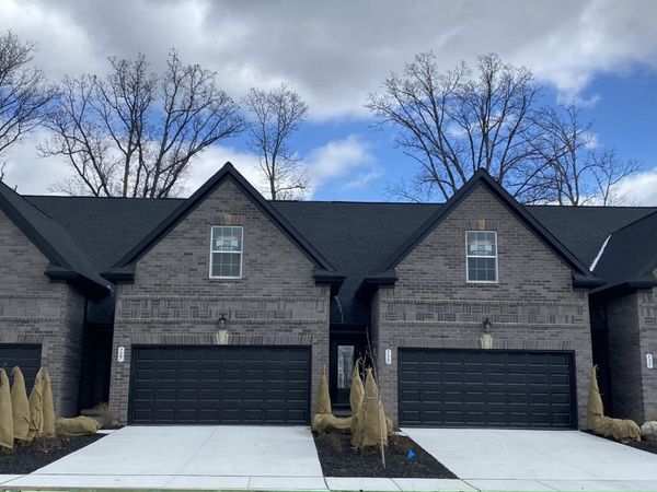 787 Chase Hanna Street, Unit 23, Dundee, MI 48131