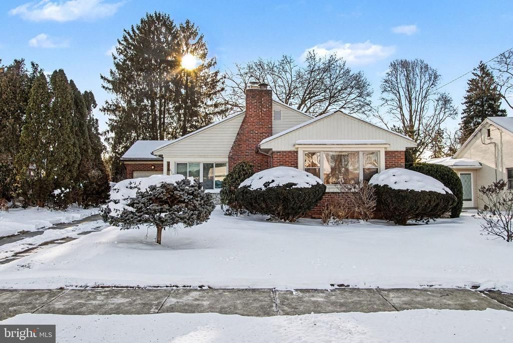 610 Walton Street, Lemoyne, PA 17043 Main Photo