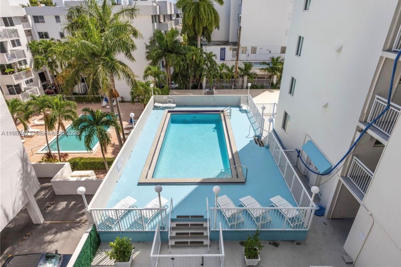 1345 Lincoln Rd, Unit 604, Miami Beach, FL 33139 Photo