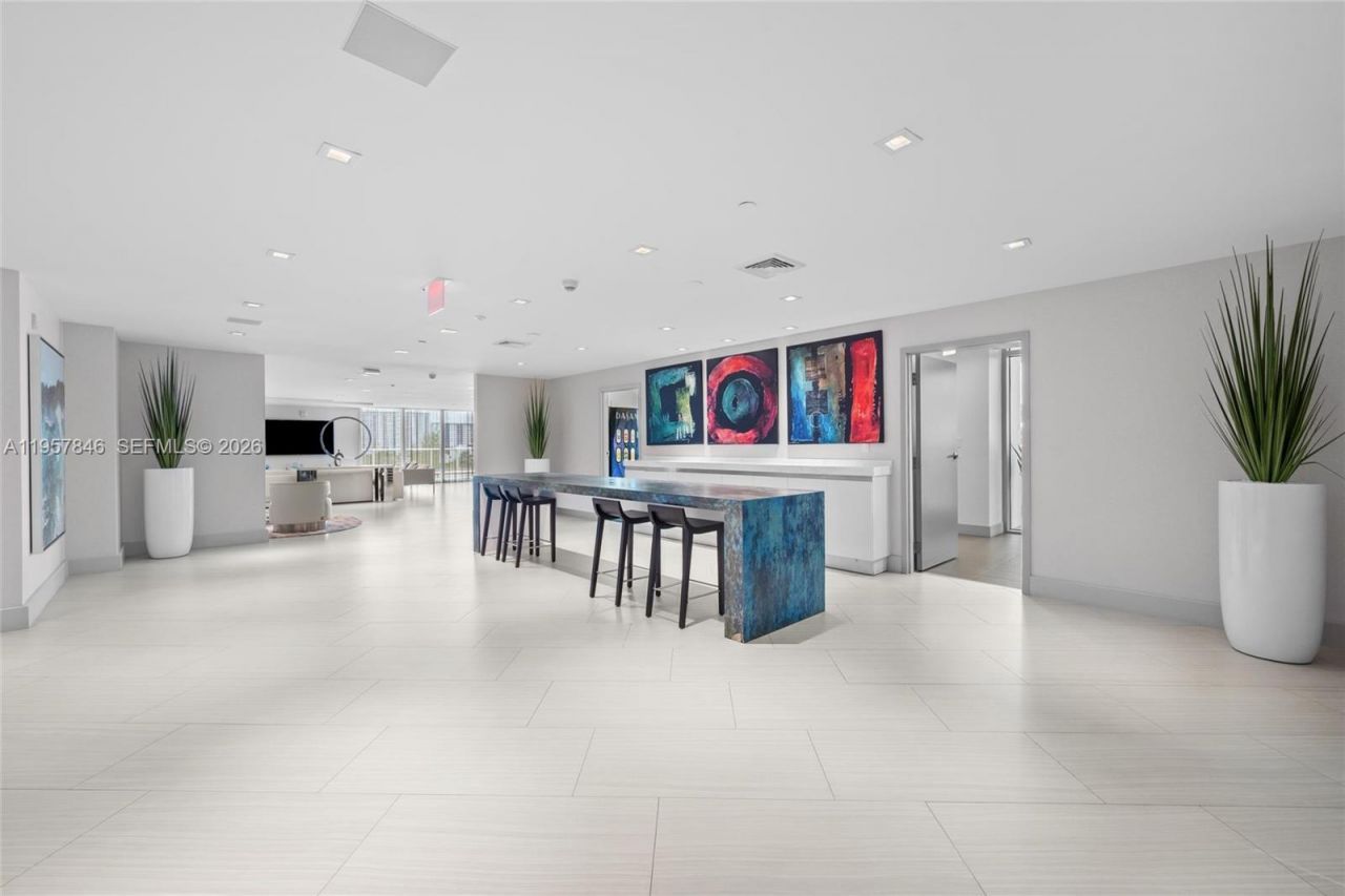 300 Sunny Isles Blvd, Unit 4-1501, Sunny Isles Beach, FL 33160 Photo