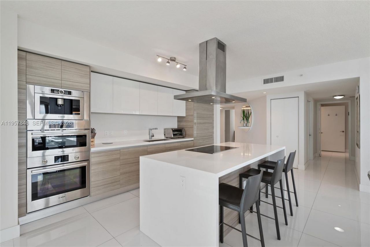 300 Sunny Isles Blvd, Unit 4-1501, Sunny Isles Beach, FL 33160 Photo