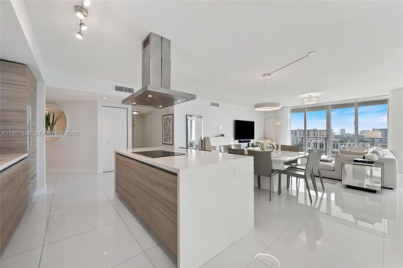 300 Sunny Isles Blvd, Unit 4-1501, Sunny Isles Beach, FL 33160 Photo
