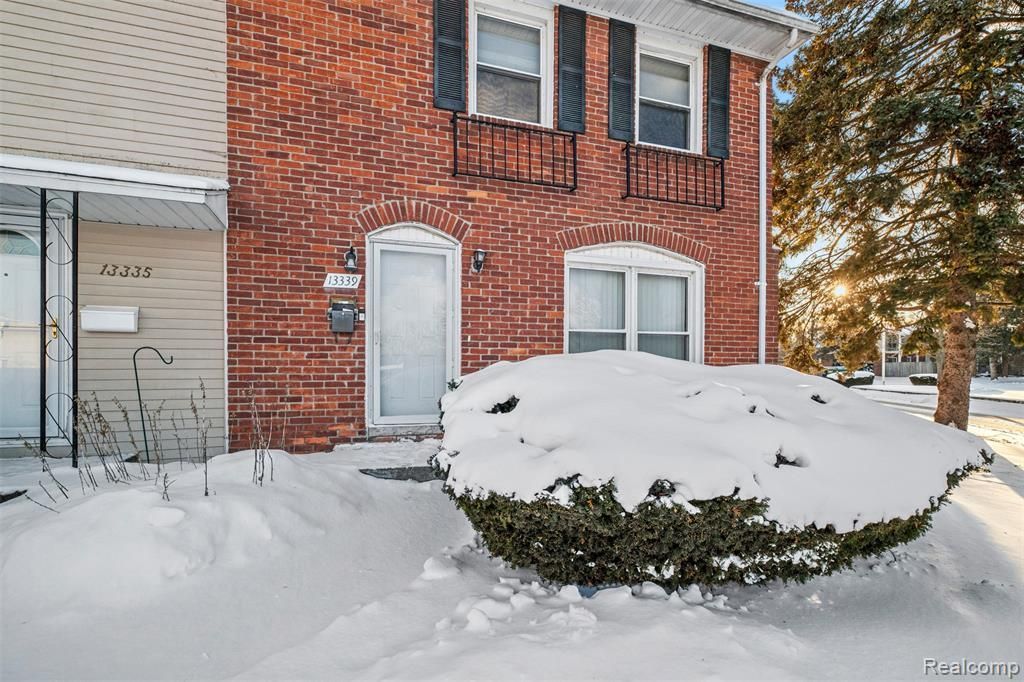 13339 Lake Point Boulevard, Van Buren Township, MI 48111 Main Photo