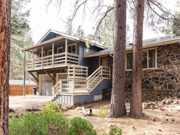 60105 Opal Lane, Bend, OR 97702