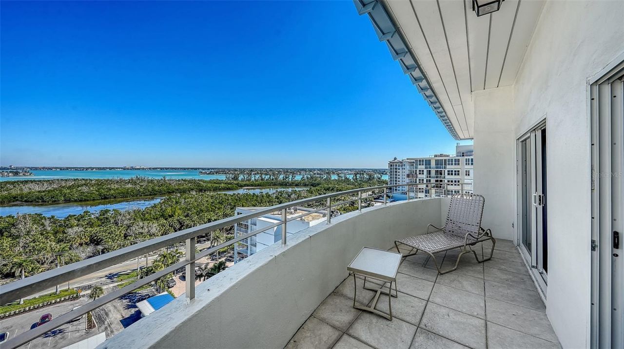 1750 Benjamin Franklin Drive, Unit PH-F, Sarasota, FL 34236 Photo