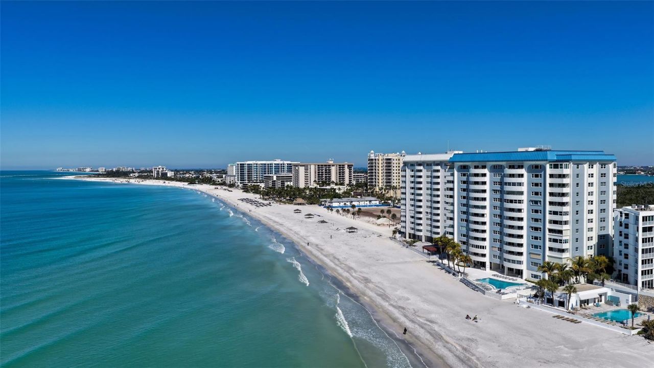 1750 Benjamin Franklin Drive, Unit PH-F, Sarasota, FL 34236 Photo