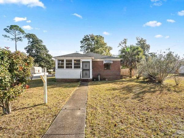 1920 N Spring St, Pensacola, FL 32501