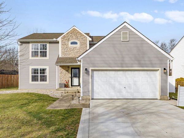 1529 Claudia Lane, Marysville, OH 43040