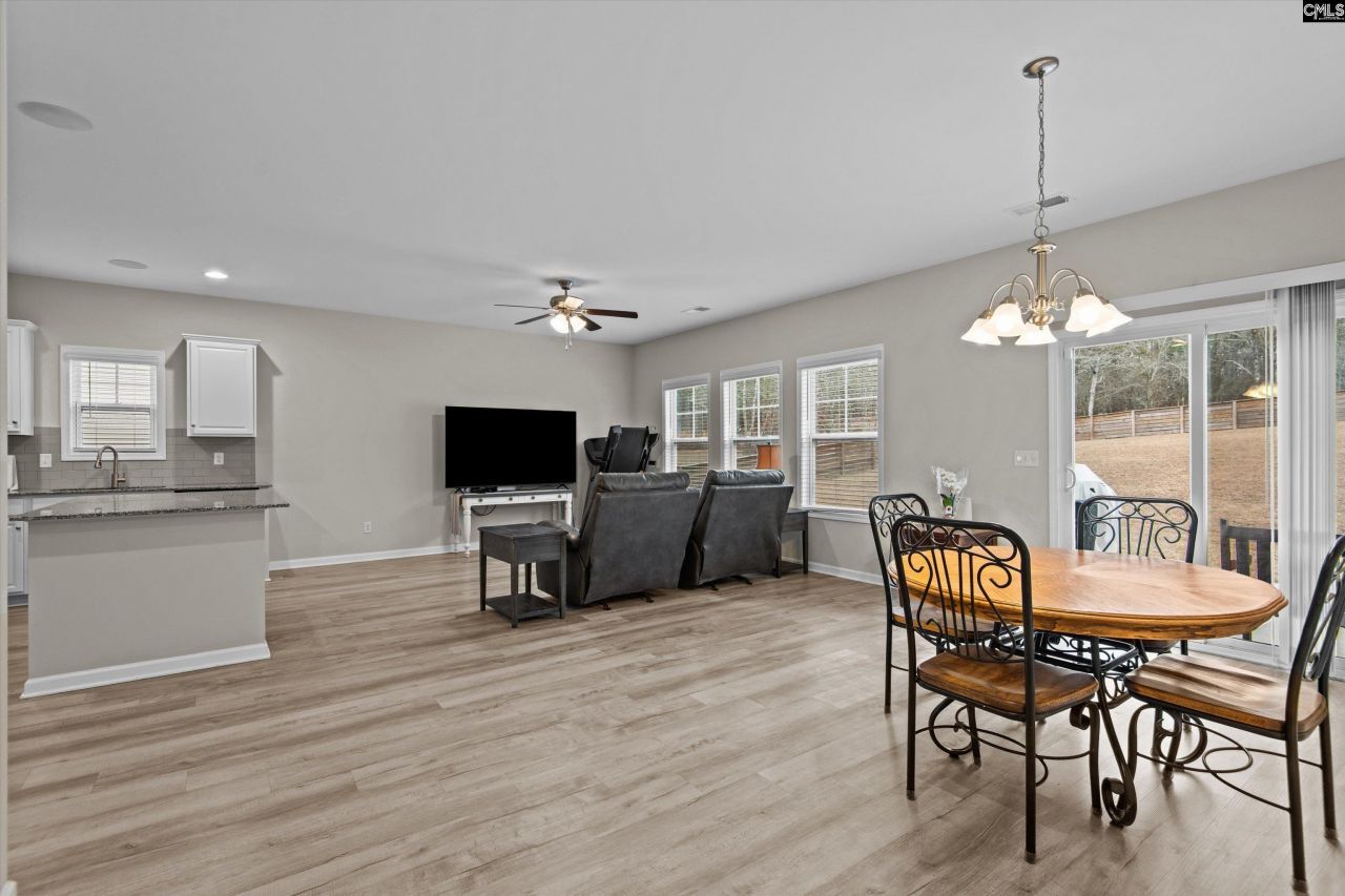 635 Rose Quartz Lane  Photo 9