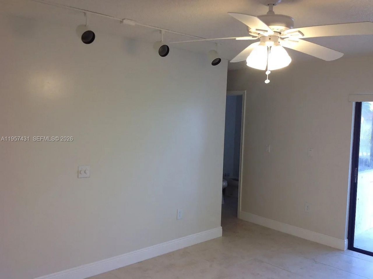 10734 SW 117th Pl, Miami, FL 33186 Photo