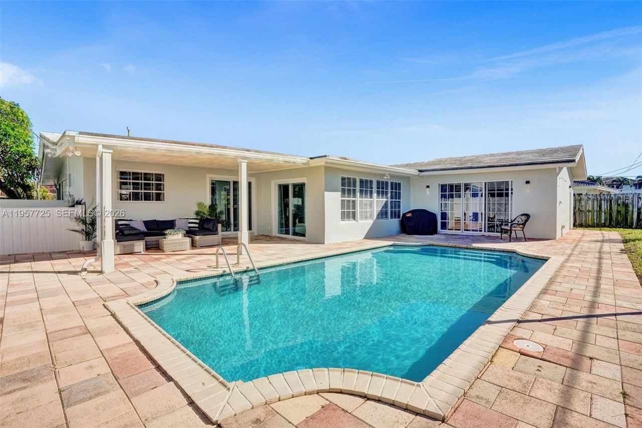 477 SE 17th Ter , Deerfield Beach, FL 33441 Photo