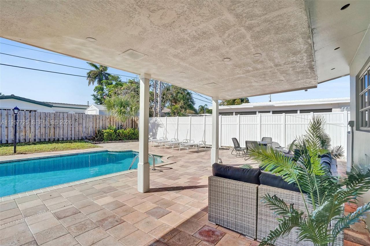 477 SE 17th Ter , Deerfield Beach, FL 33441 Photo