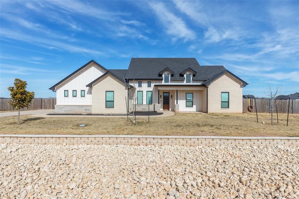 126 Crosswind Trail, Ovalo, TX 79541 Main Photo