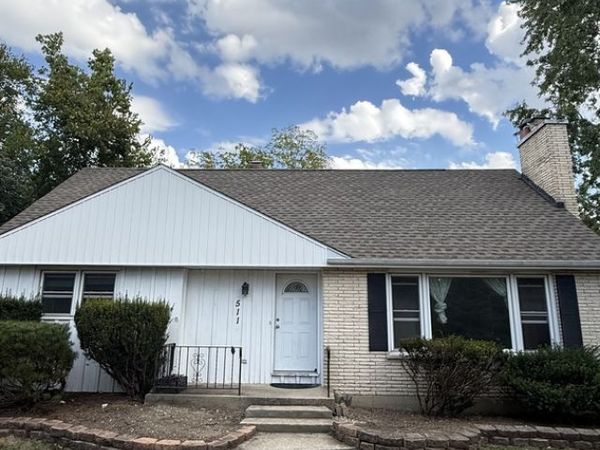 511 S Cass Avenue, Westmont, IL 60559
