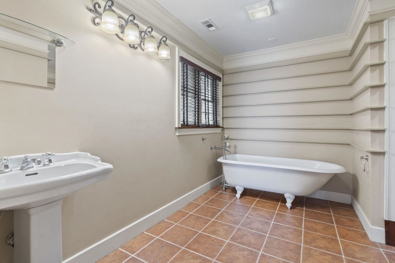 429 Ocean Pointe Ct. Photo 19