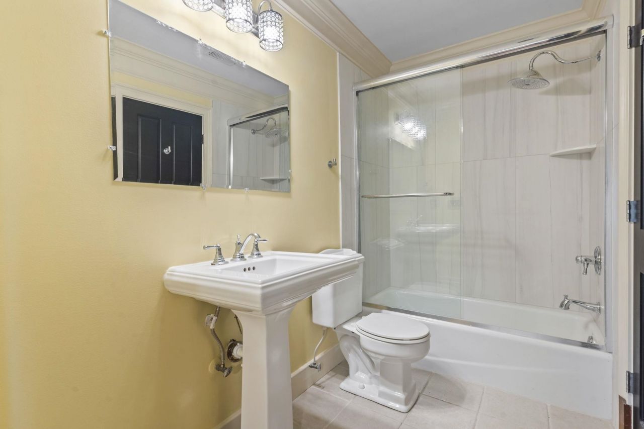 429 Ocean Pointe Ct. Photo 22