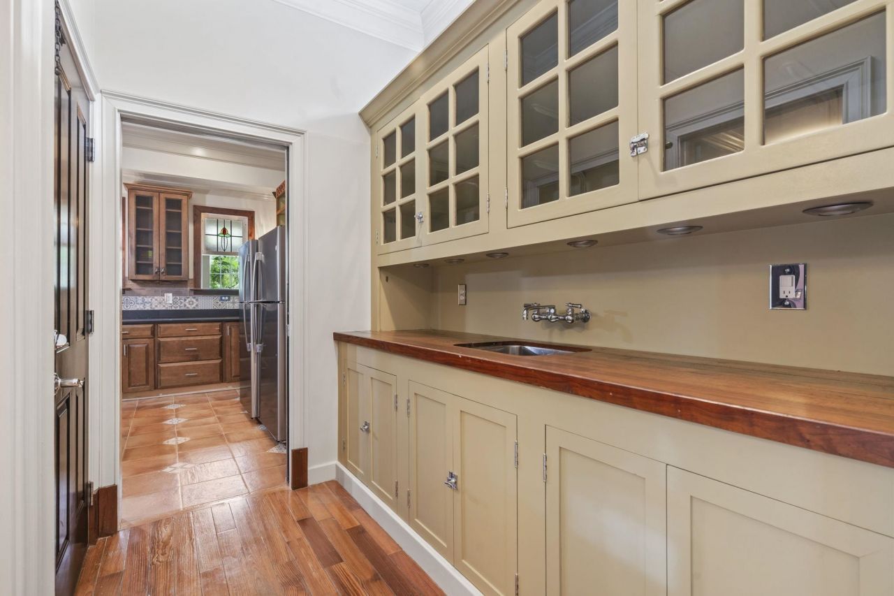 429 Ocean Pointe Ct. Photo 8