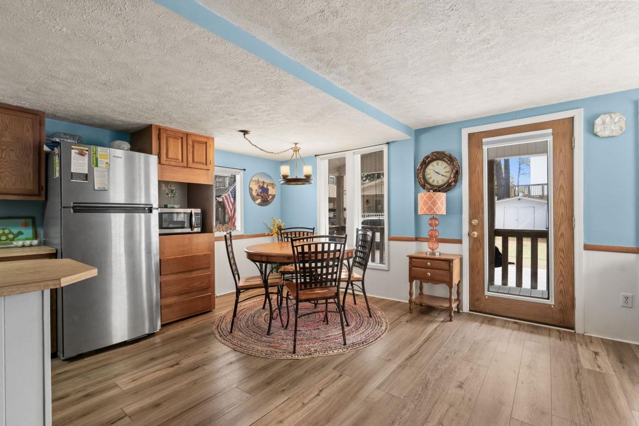 6001 1688 South Kings Hwy. Photo 10