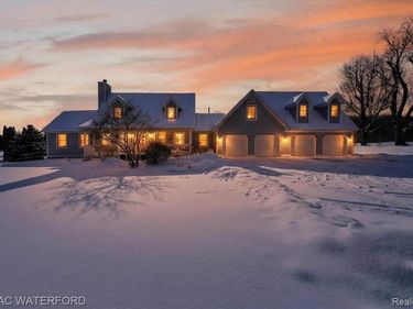 12687 Scott Road, Springfield Twp, MI 48350