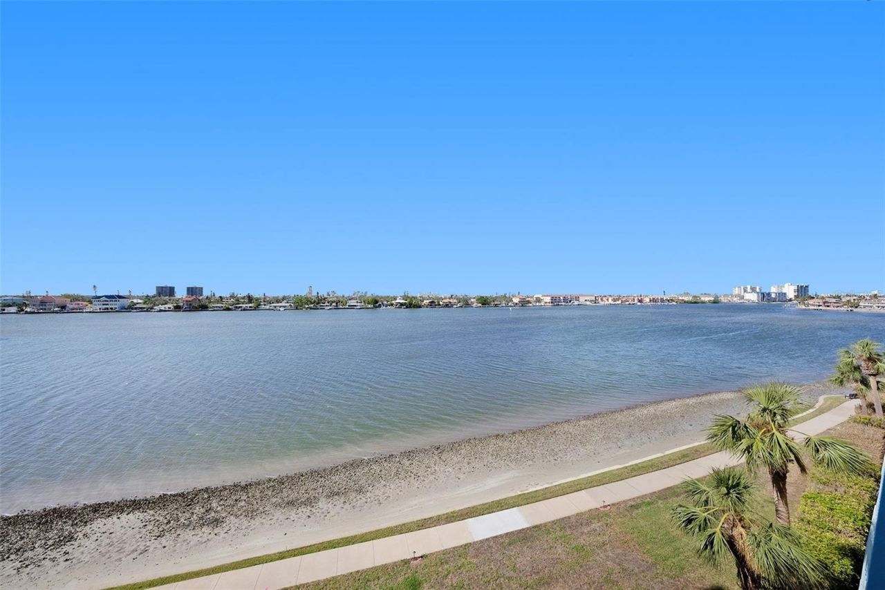 7984 Sailboat Key Boulevard S, Unit 401, South Pasadena, FL 33707 Photo