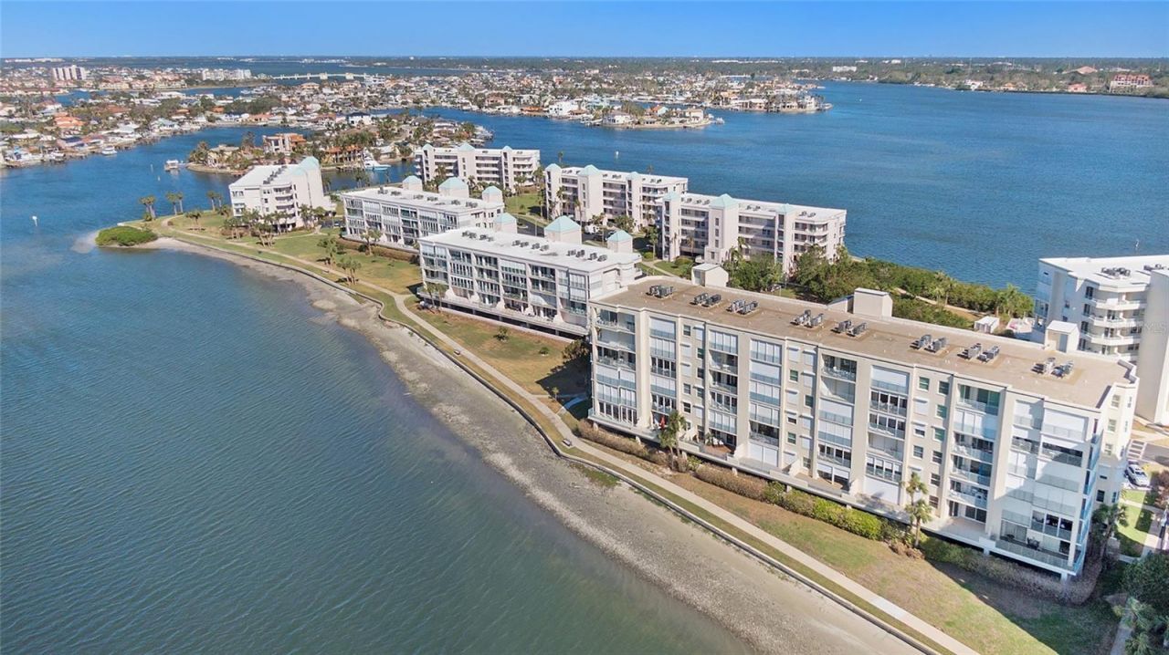 7984 Sailboat Key Boulevard S, Unit 401, South Pasadena, FL 33707 Photo