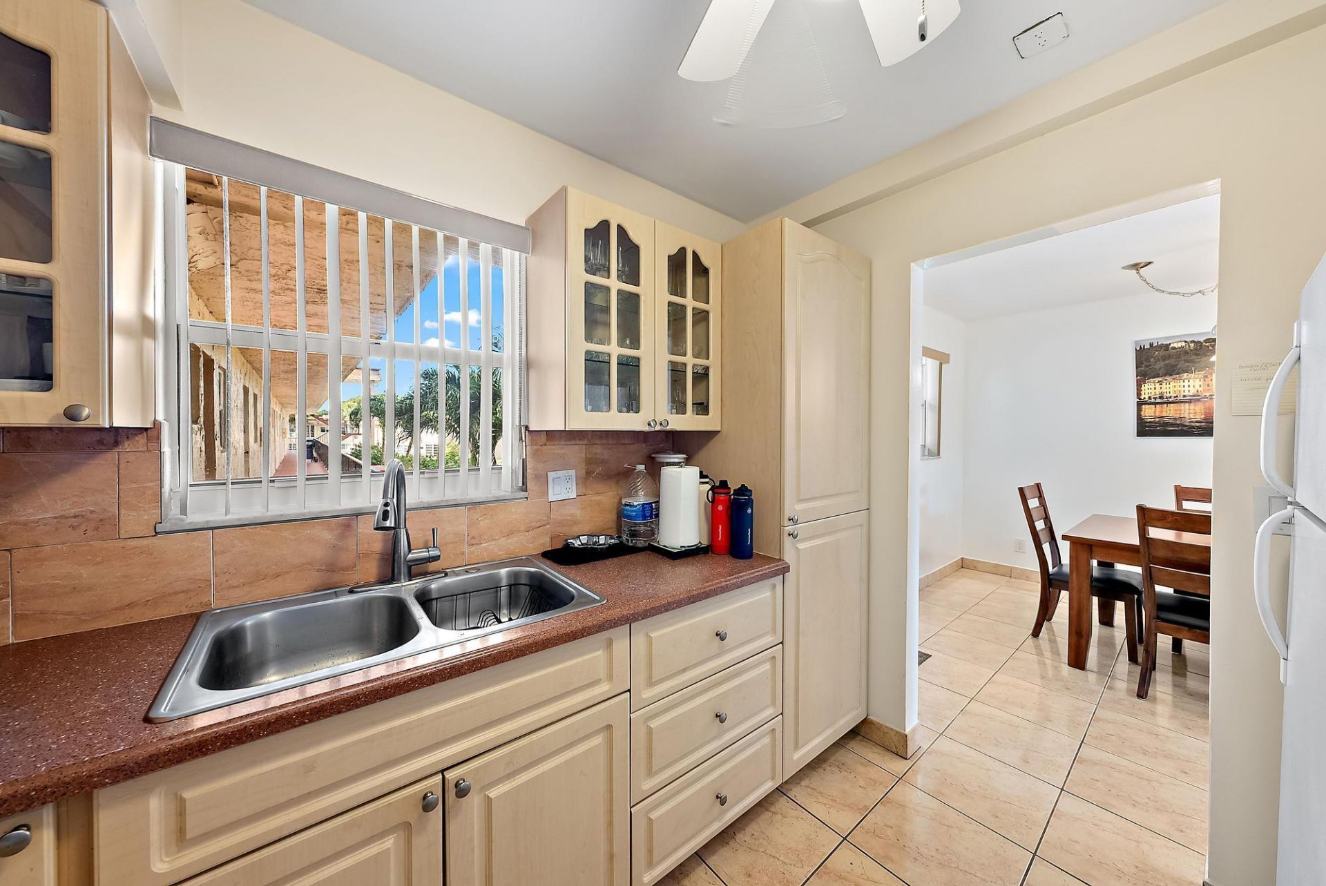 701 Lori Drive, Unit 206, Palm Springs, FL 33461 Photo