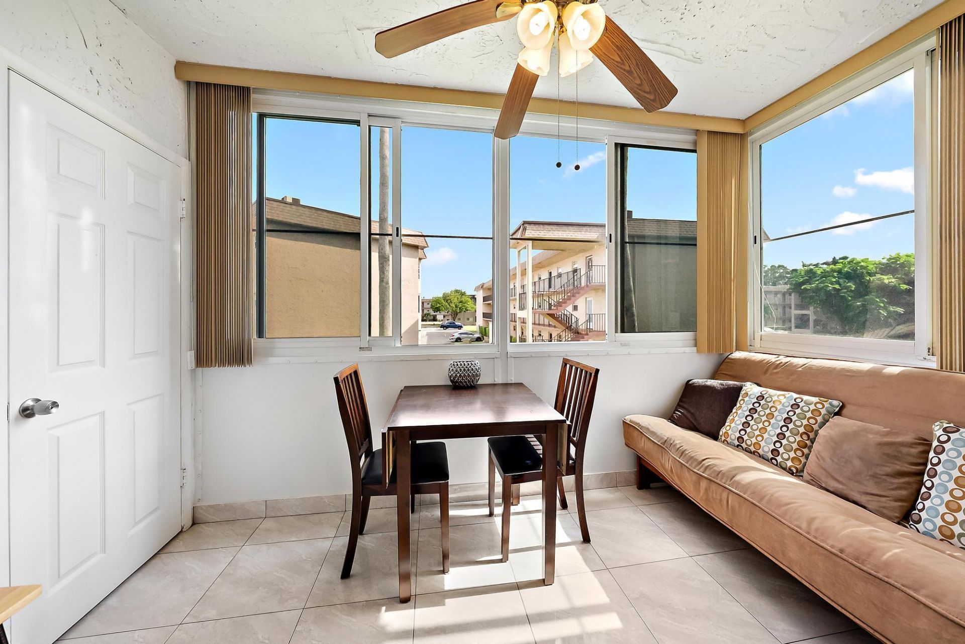 701 Lori Drive, Unit 206, Palm Springs, FL 33461 Photo