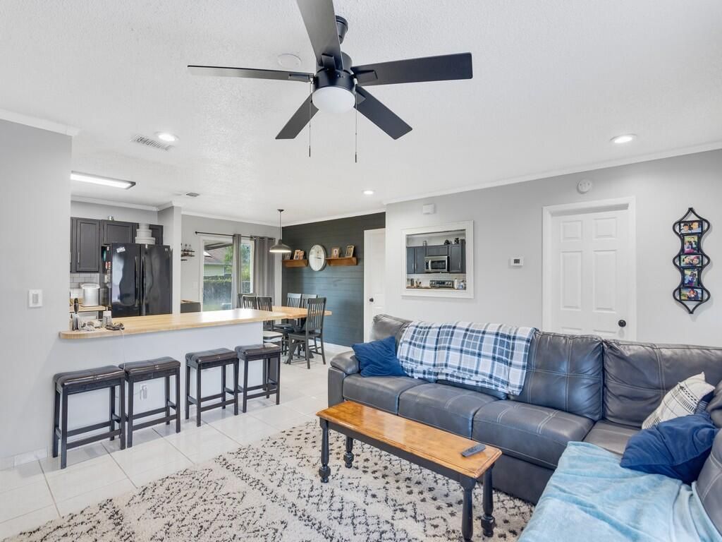 542 SE Faith Terrace, Port Saint Lucie, FL 34983 Photo