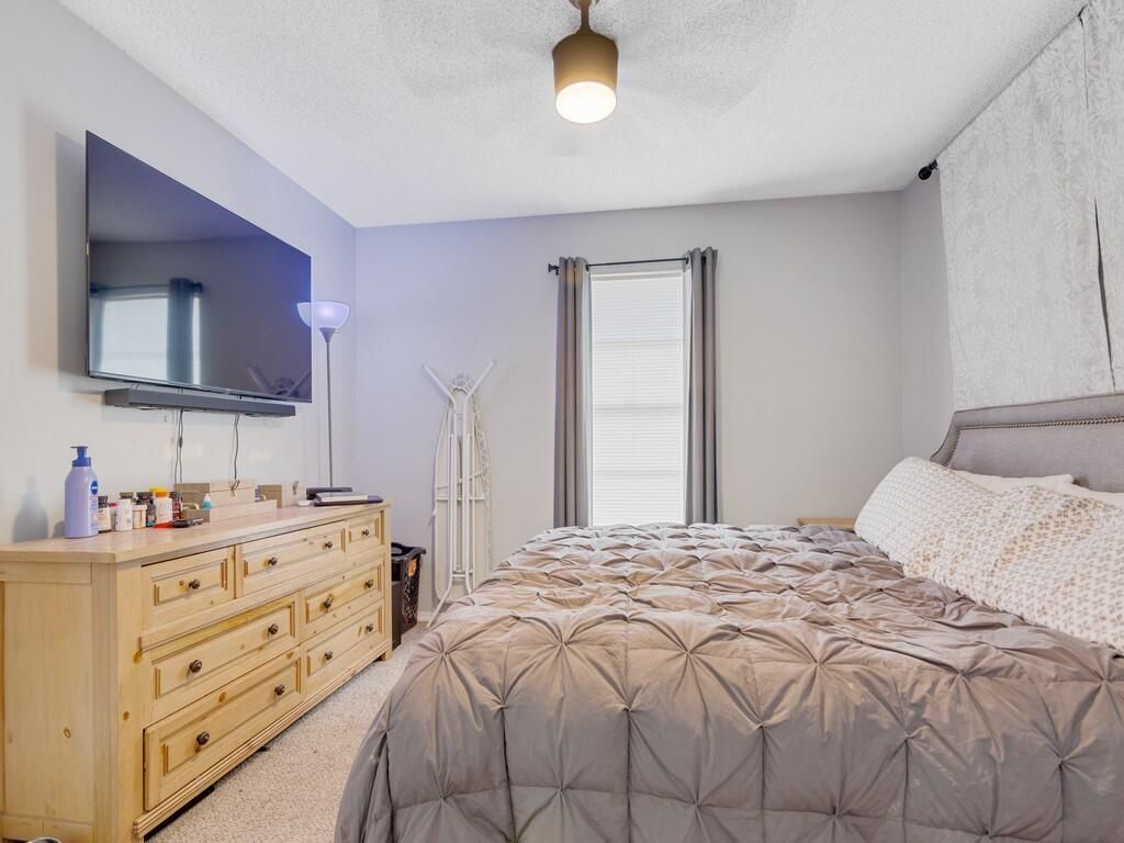 542 SE Faith Terrace, Port Saint Lucie, FL 34983 Photo