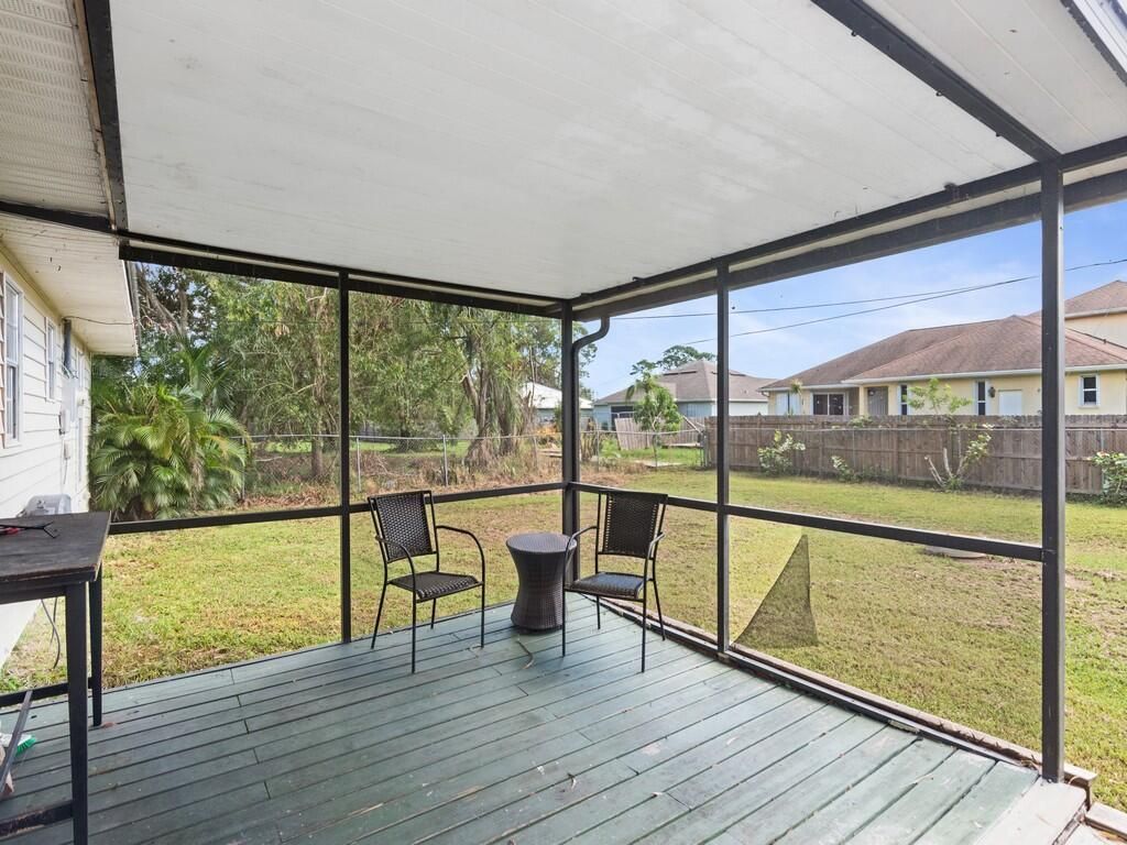 542 SE Faith Terrace, Port Saint Lucie, FL 34983 Photo