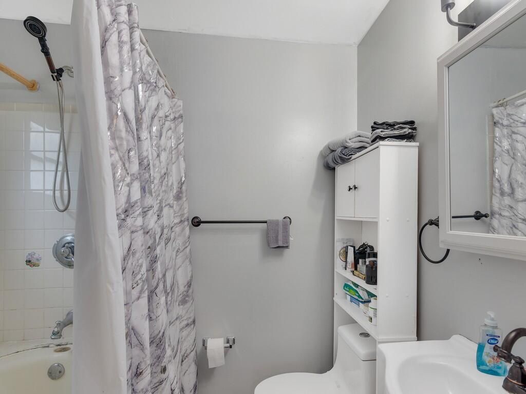 542 SE Faith Terrace, Port Saint Lucie, FL 34983 Photo