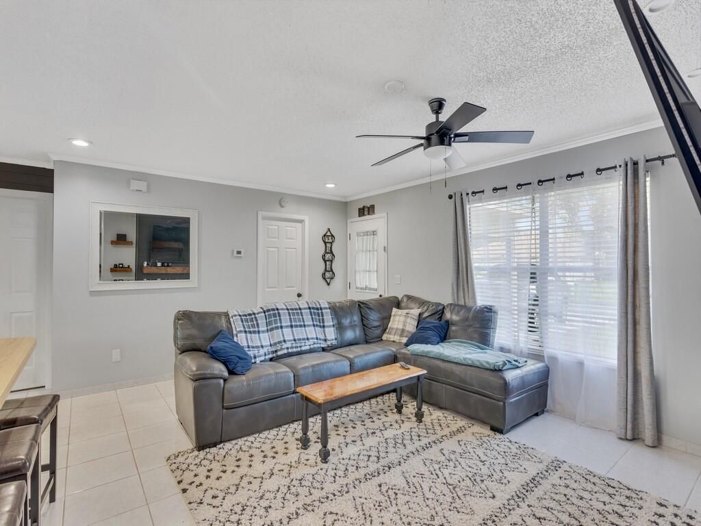 542 SE Faith Terrace, Port Saint Lucie, FL 34983 Photo