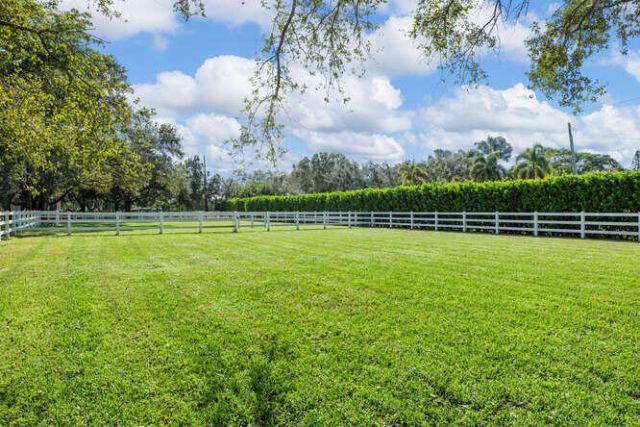 2760 Appaloosa Trail, Wellington, FL 33414 Photo