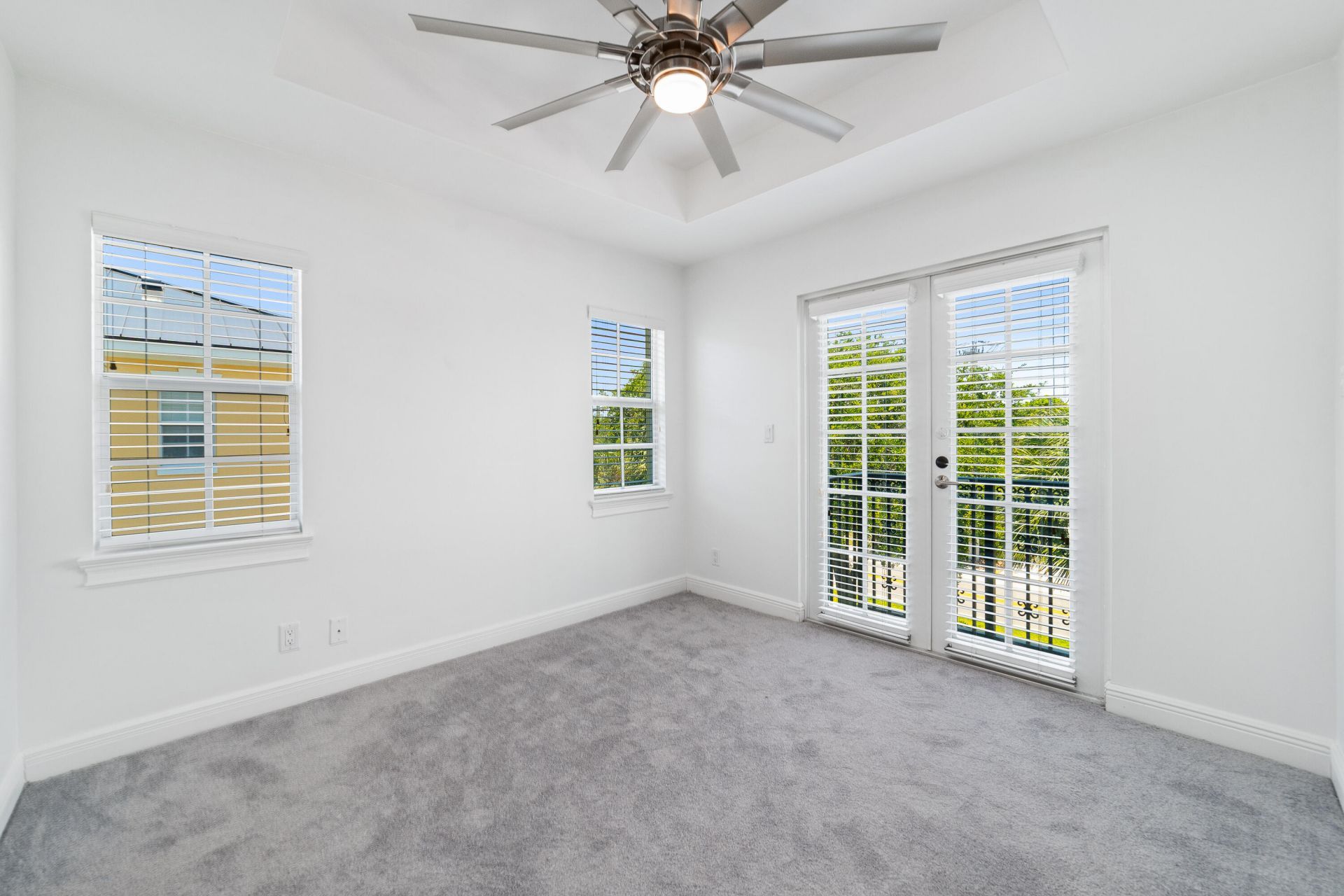 1002 E Heritage Club Circle, Delray Beach, FL 33483 Photo