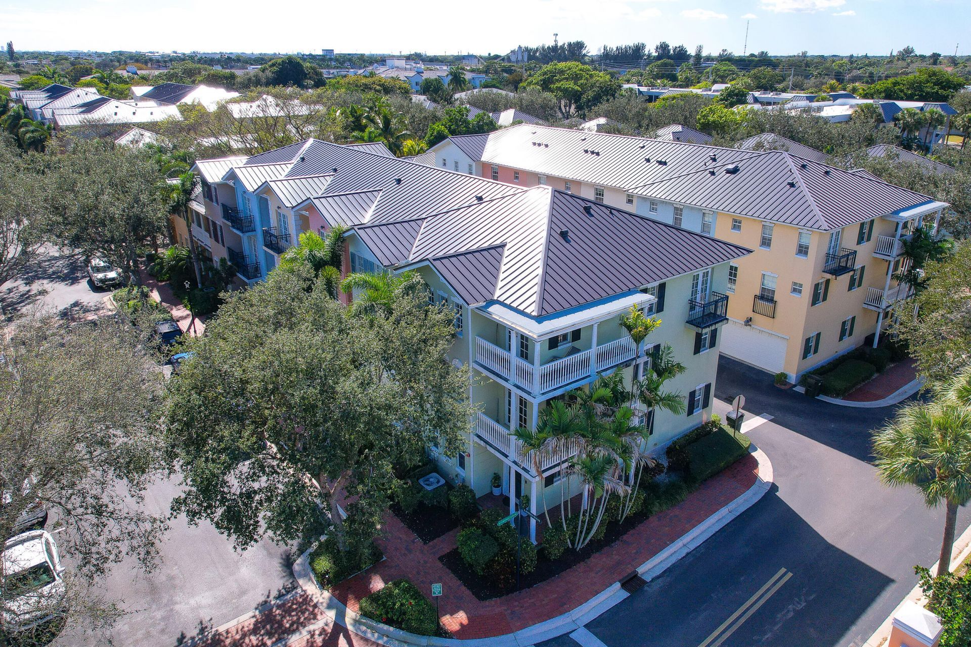 1002 E Heritage Club Circle, Delray Beach, FL 33483 Photo