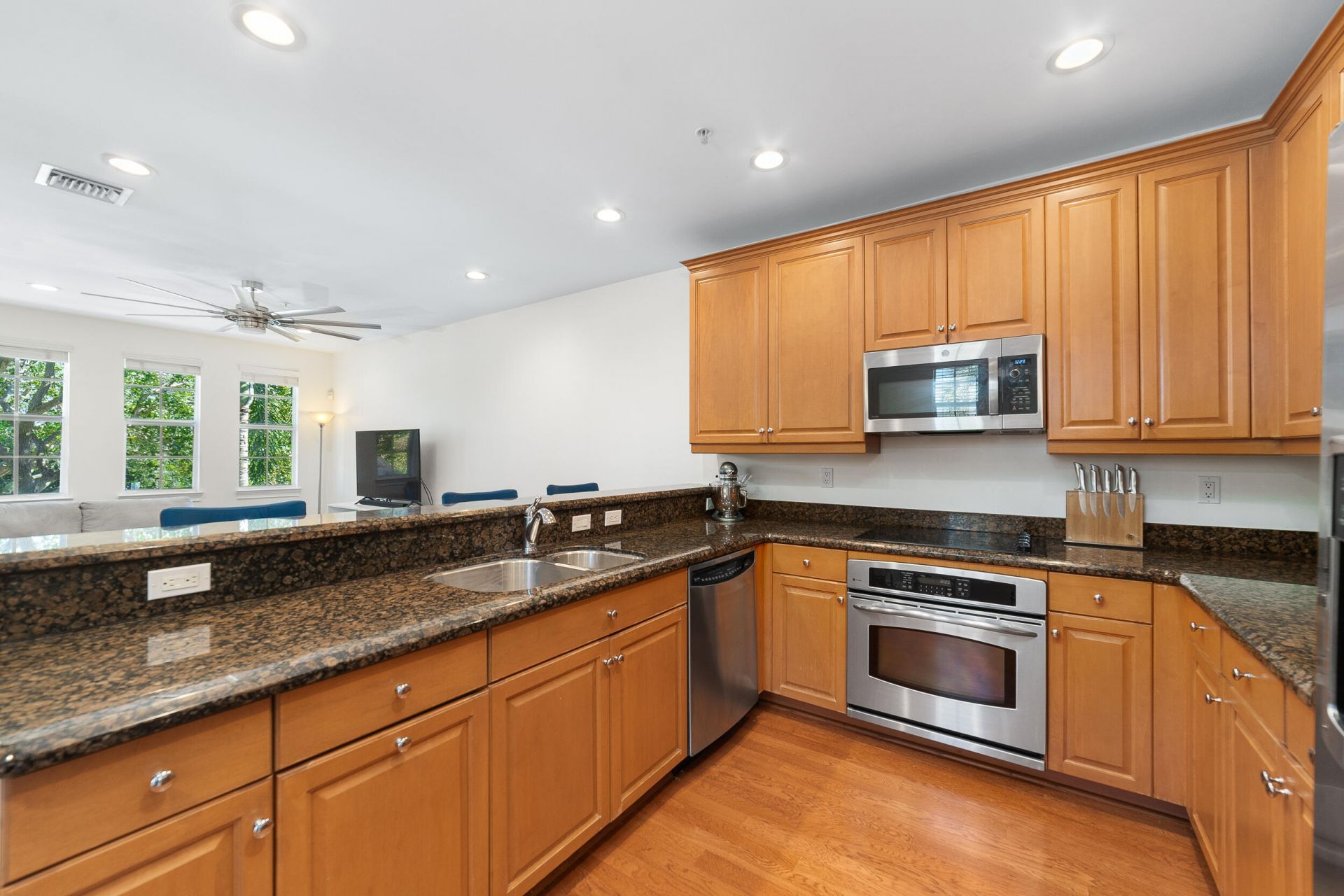 1002 E Heritage Club Circle, Delray Beach, FL 33483 Photo