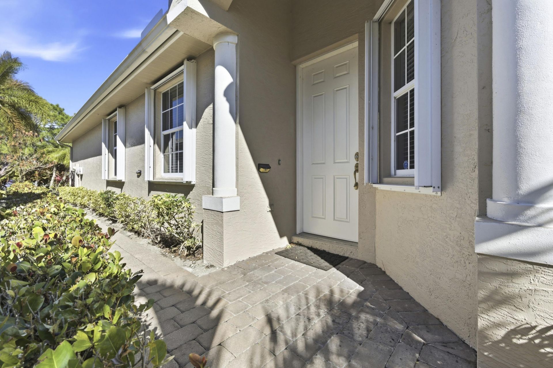 790 NW Red Pine Way, Jensen Beach, FL 34957 Photo