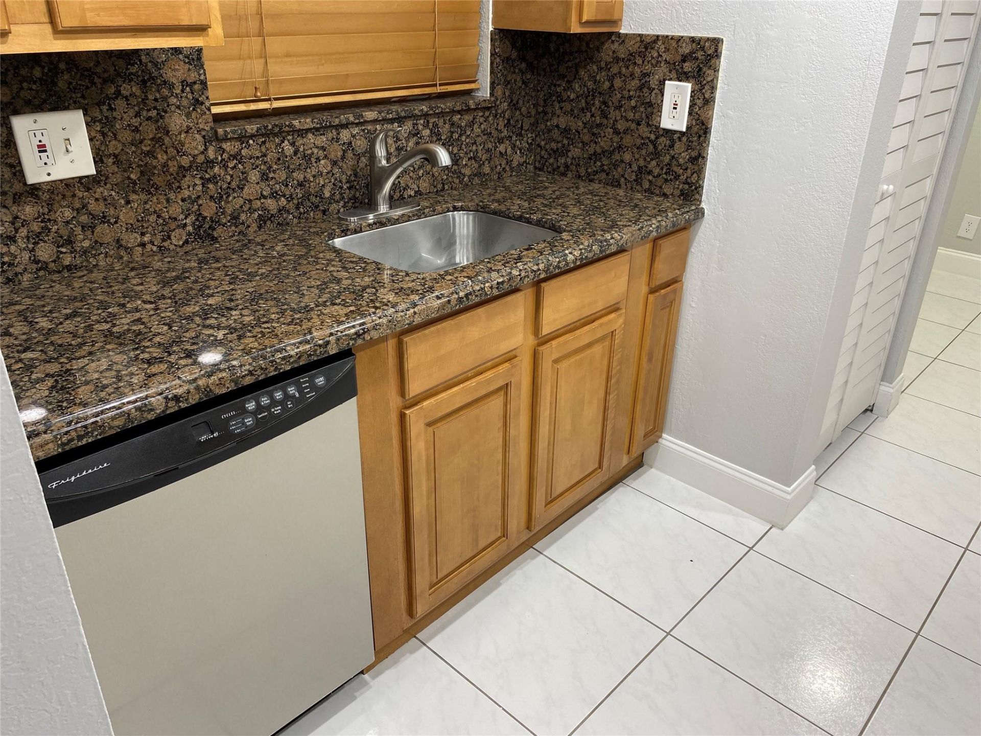 2700 Coral Springs Drive, Unit 211, Coral Springs, FL 33065 Photo