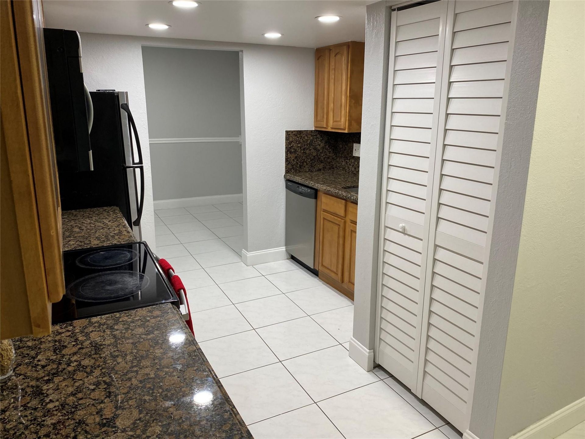 2700 Coral Springs Drive, Unit 211, Coral Springs, FL 33065 Photo