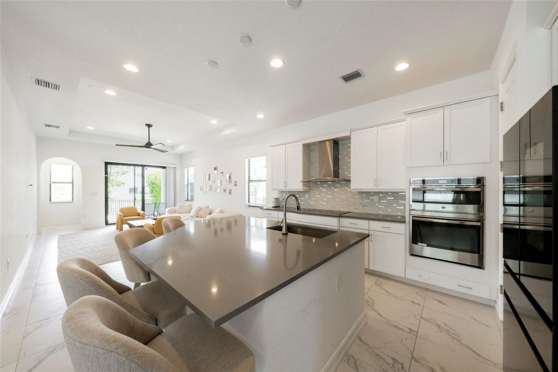 11843 SW 13th Court, Pembroke Pines, FL 33025 Photo