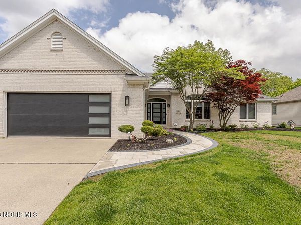 6744 W Meadows Lane, Maumee, OH 43537