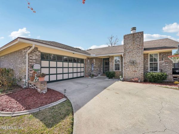 2749 RICHARDS Road, Orange Park, FL 32073