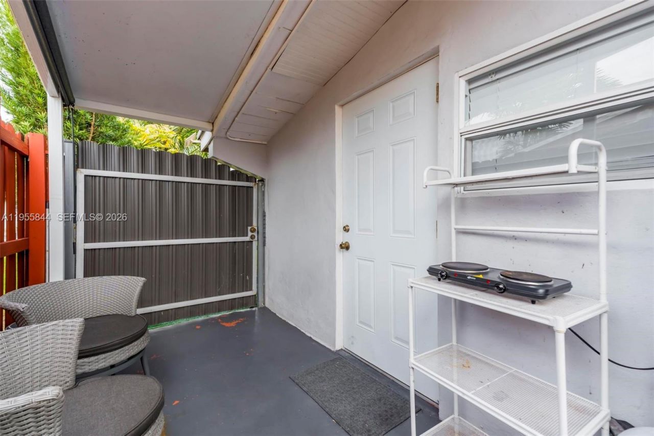 7630 Plantation Blvd , Miramar, FL 33023 Photo