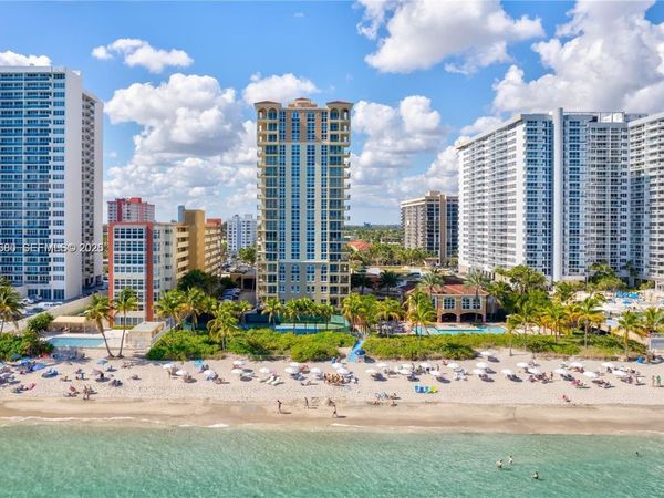 2080 S Ocean Dr, Unit 506, Hallandale Beach, FL 33009