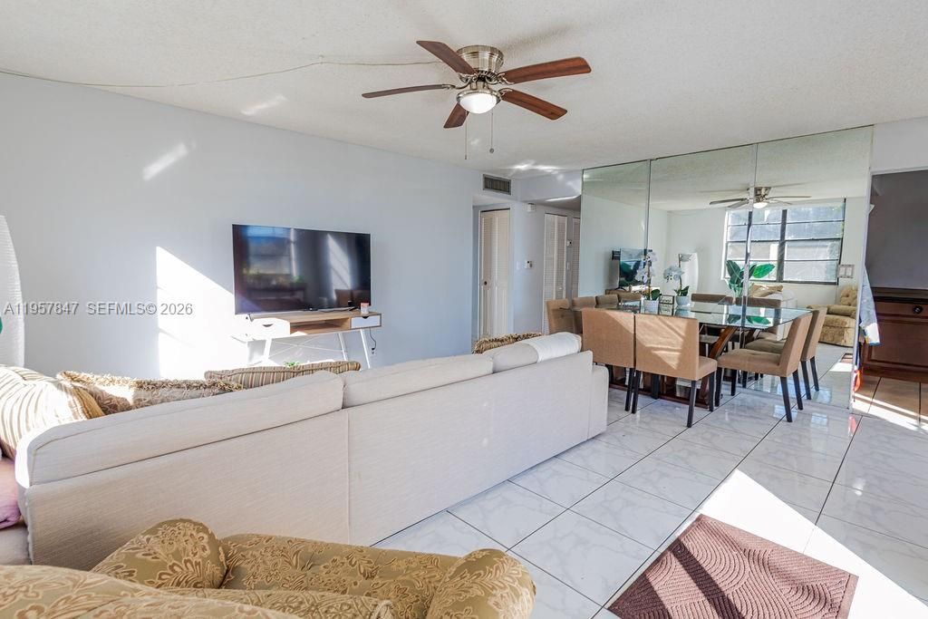 6193 Rock Island Rd , Unit 119, Tamarac, FL 33319 Photo