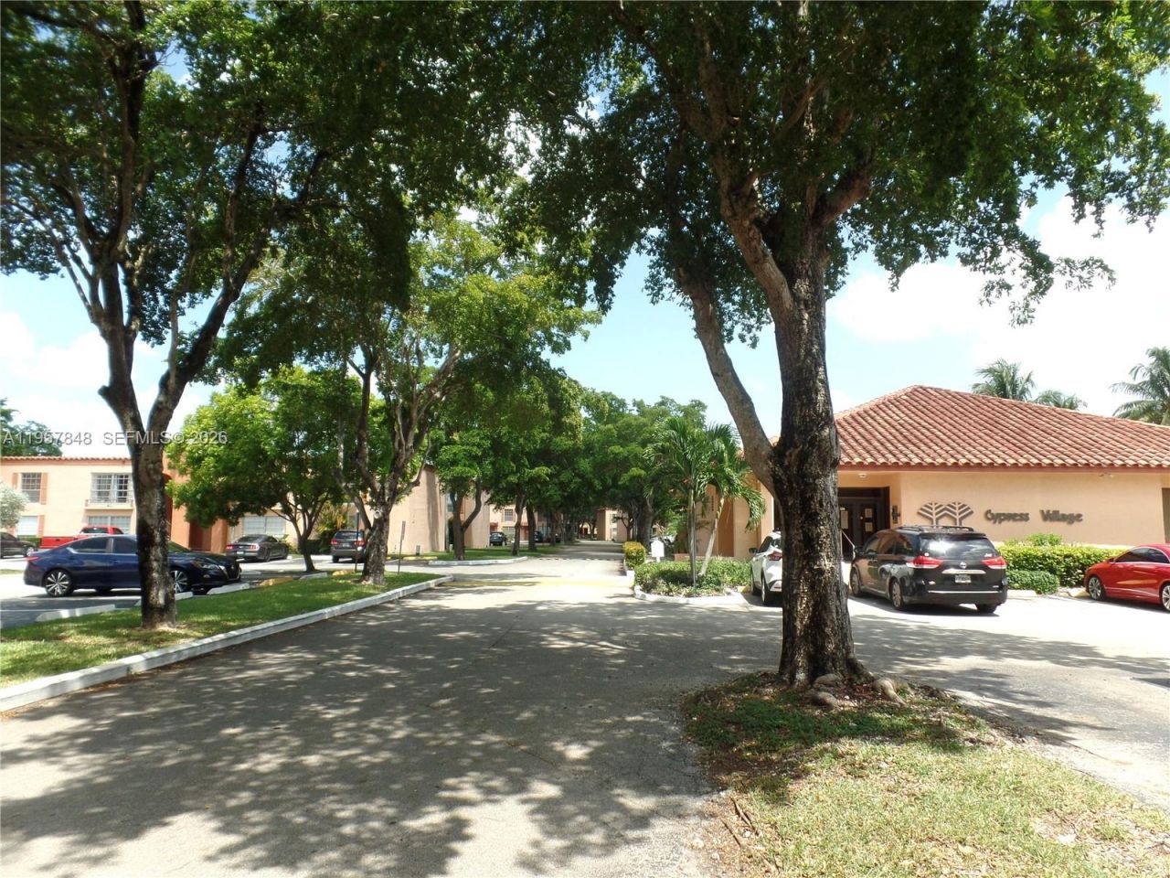 7225 Miami Lakes Dr , Unit C26, Miami Lakes, FL 33014 Photo