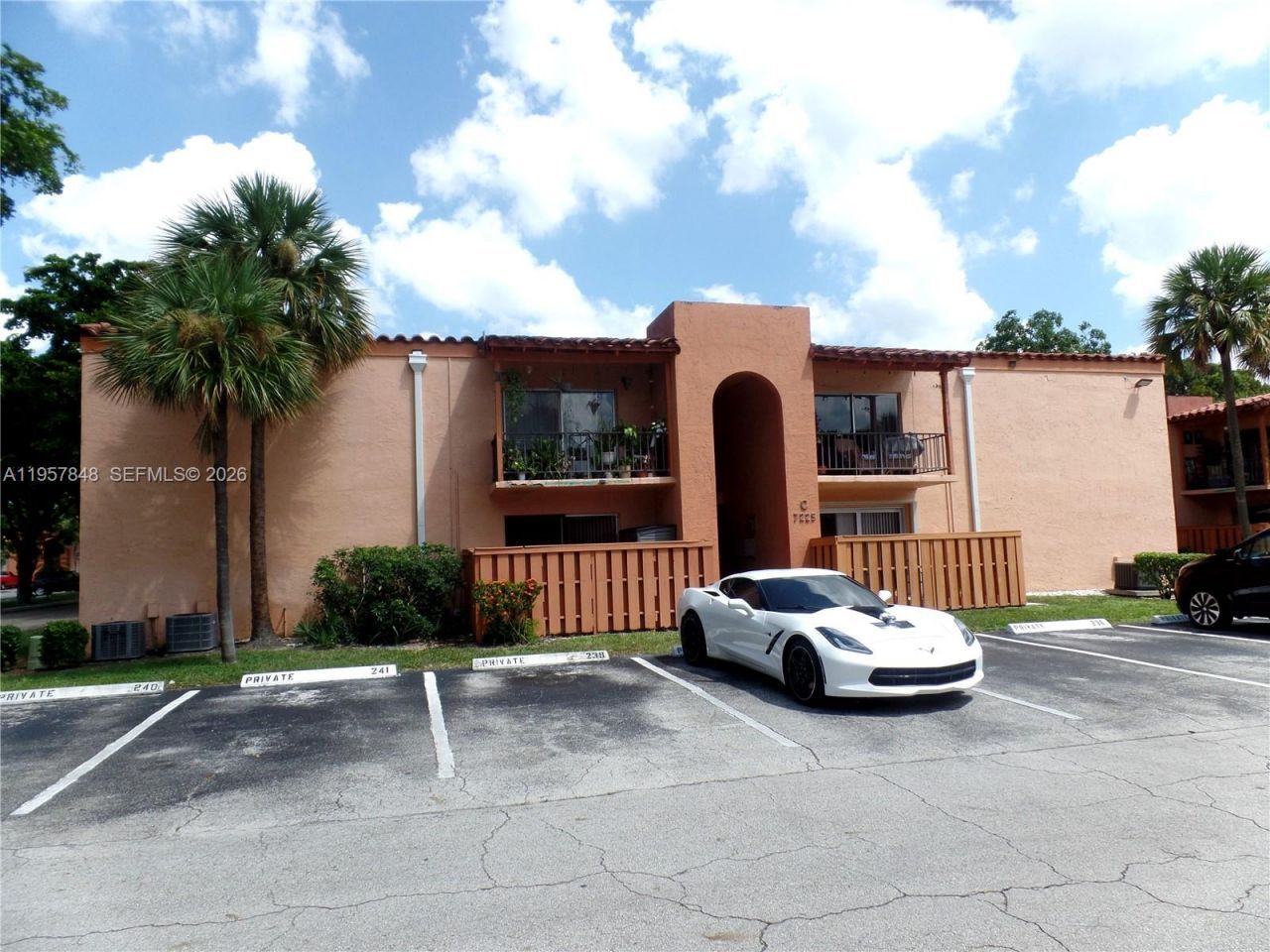 7225 Miami Lakes Dr , Unit C26, Miami Lakes, FL 33014 Photo