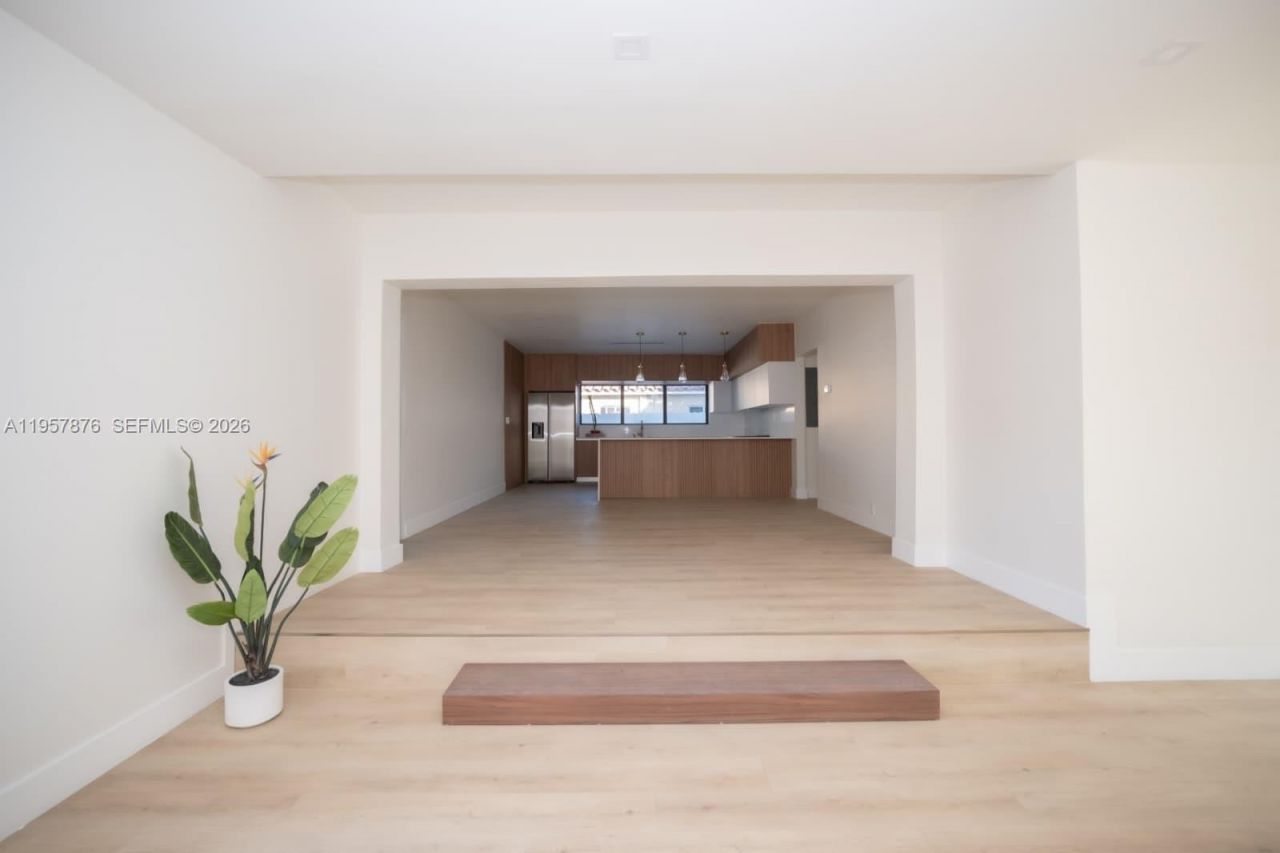 15411 NE 10th Ave, North Miami Beach, FL 33162 Photo