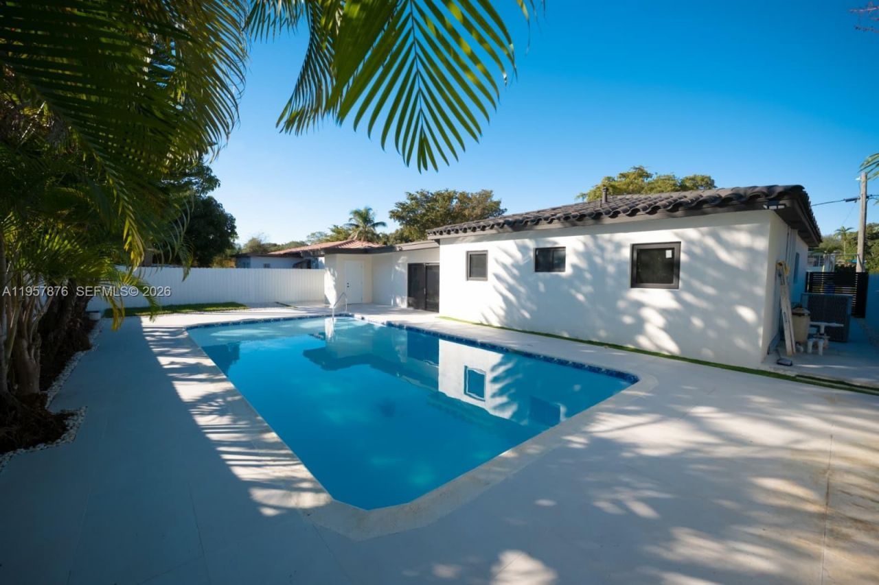 15411 NE 10th Ave, North Miami Beach, FL 33162 Photo