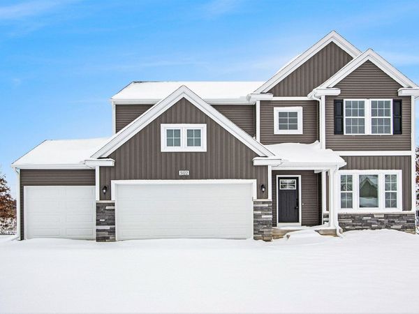 6211 Comiskey Road, Stevensville, MI 49127